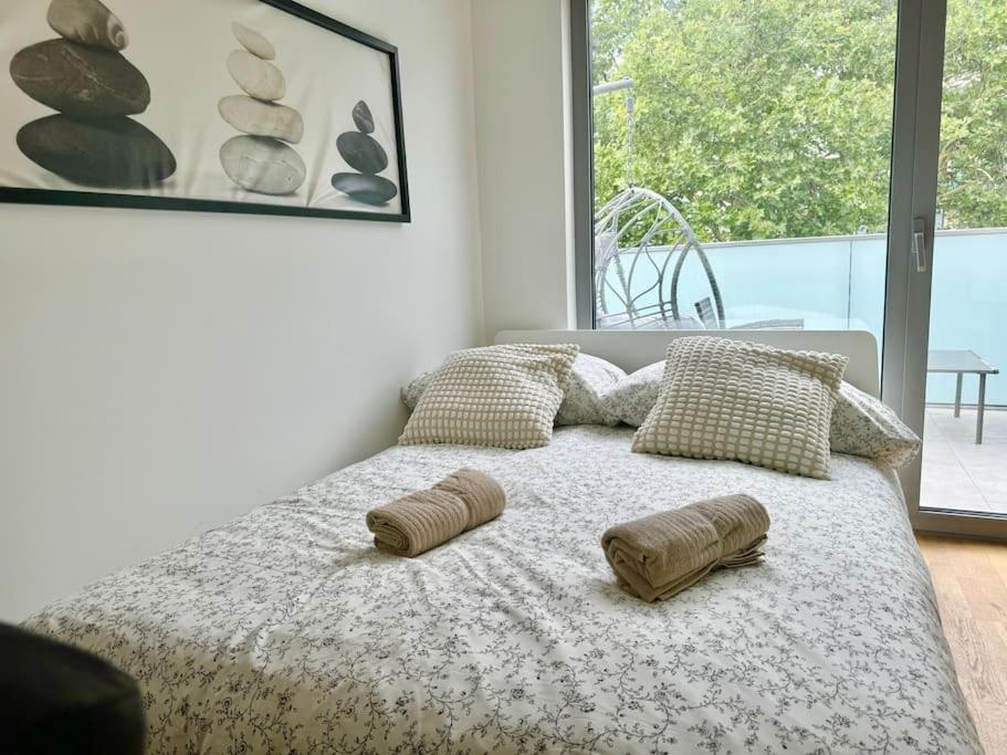 Rooftop Apartment With Balcony & Free Parking Wien Exteriör bild